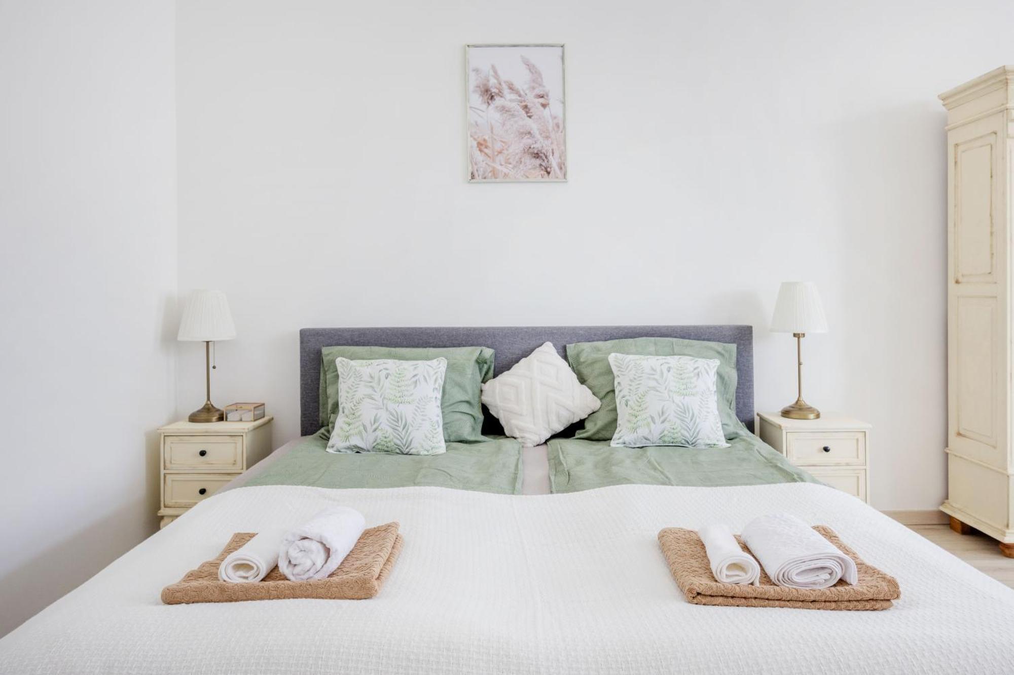 A Touch Of Provence And Pastels In The Centre Apartment Budapesta Exterior foto